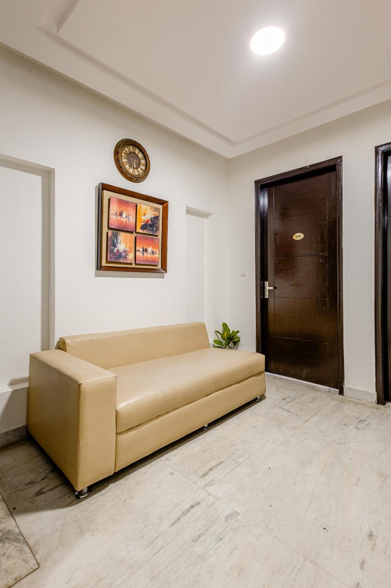 Lime Tree Service Apartment Golf Course Road, Ґурґаон Екстер'єр фото