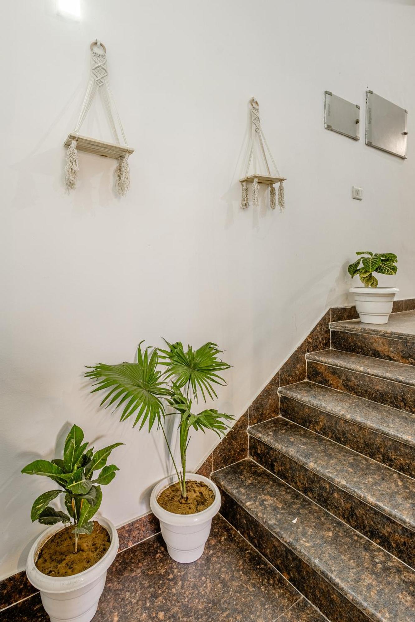 Lime Tree Service Apartment Golf Course Road, Ґурґаон Екстер'єр фото