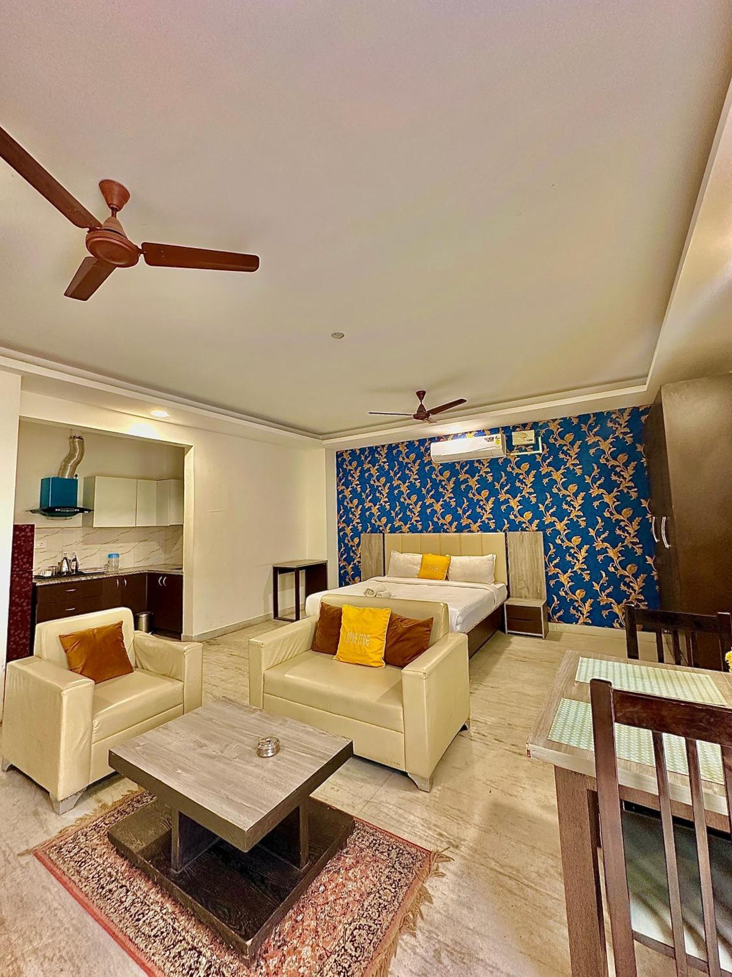 Lime Tree Service Apartment Golf Course Road, Ґурґаон Екстер'єр фото