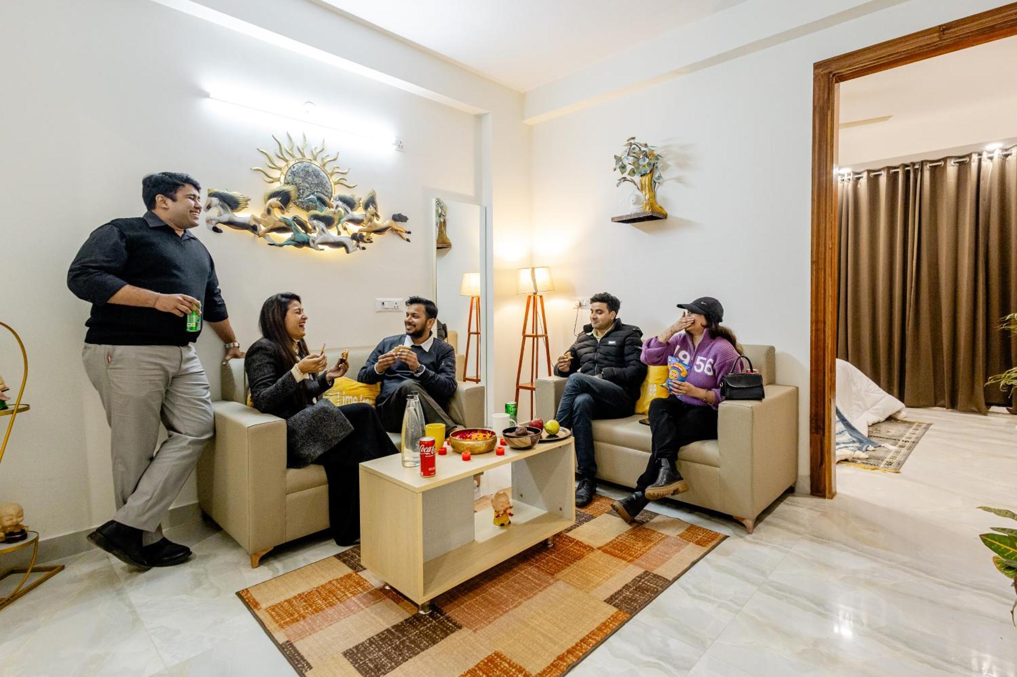 Lime Tree Service Apartment Golf Course Road, Ґурґаон Екстер'єр фото